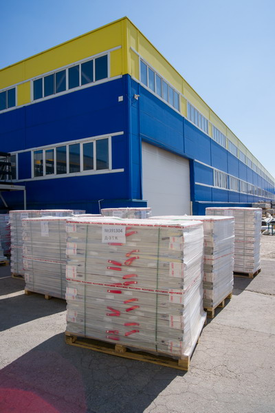 Производство SCHTERN — склад готовой продукции