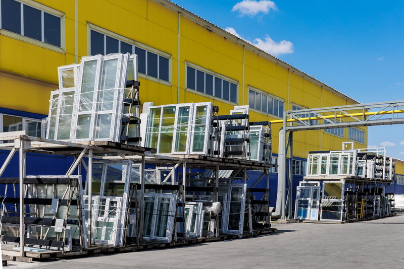 Производство SCHTERN — готовые окна на складе